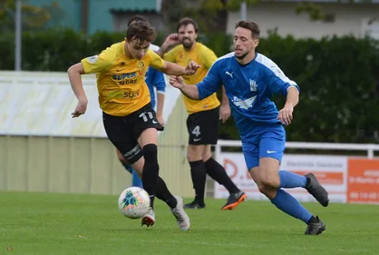 Football : une partie des compétitions amateures suspendues...